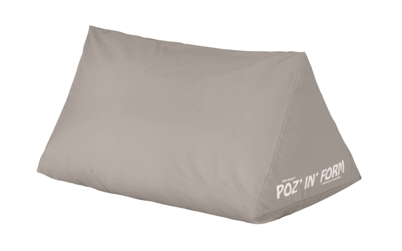 POZ' IN' FORM - TRIANGLE-SHAPED CUSHION